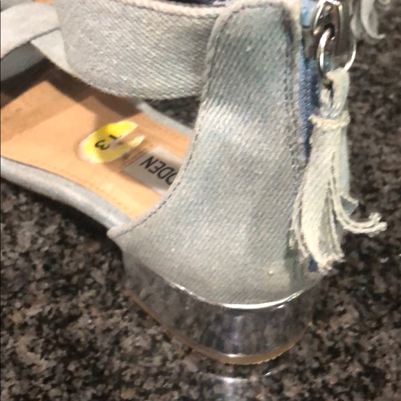 Girls Steve Madden sandals in size 13 - Picture 4 of 7